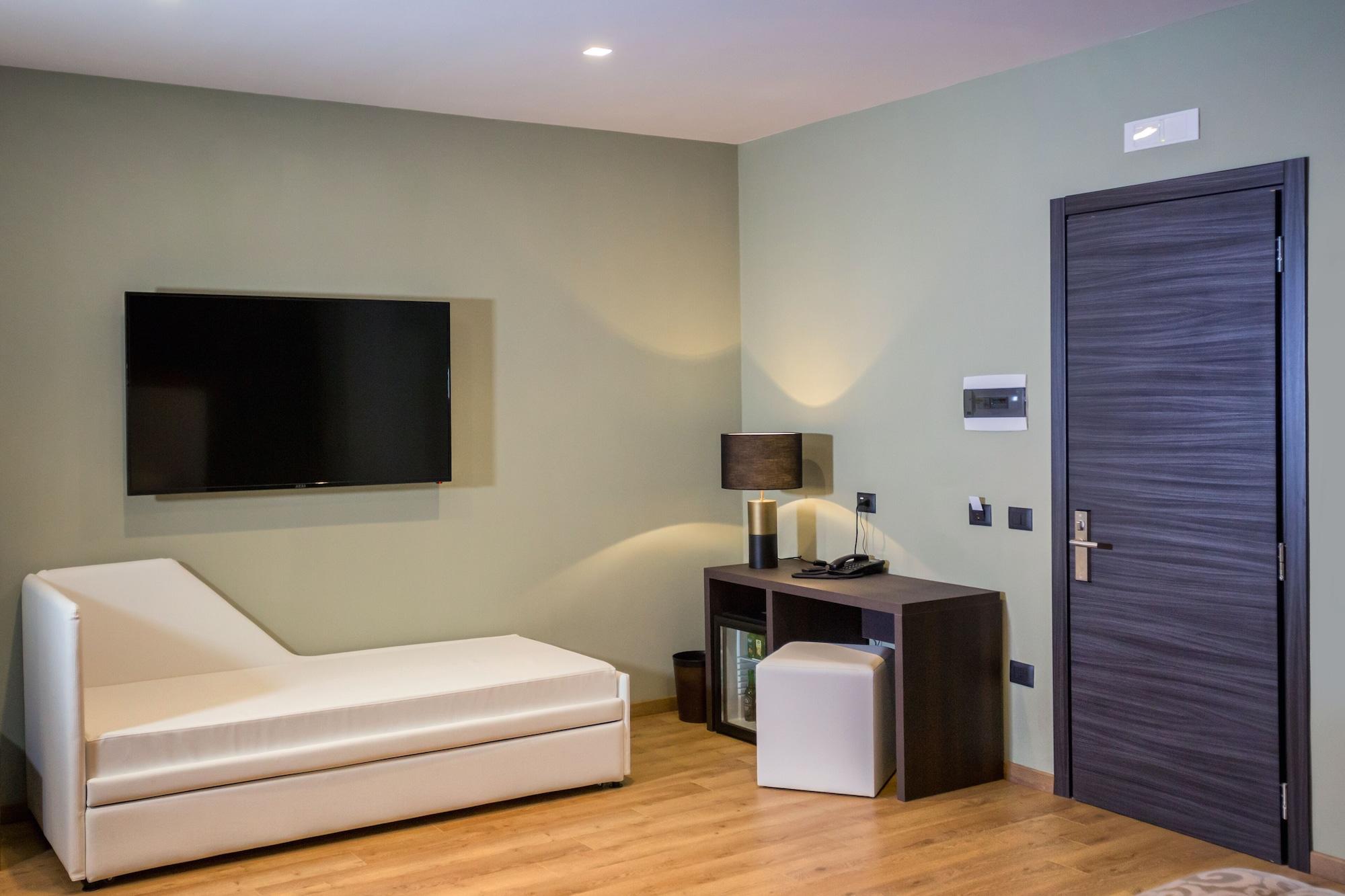 Hotel Europa Art Caserta Luaran gambar