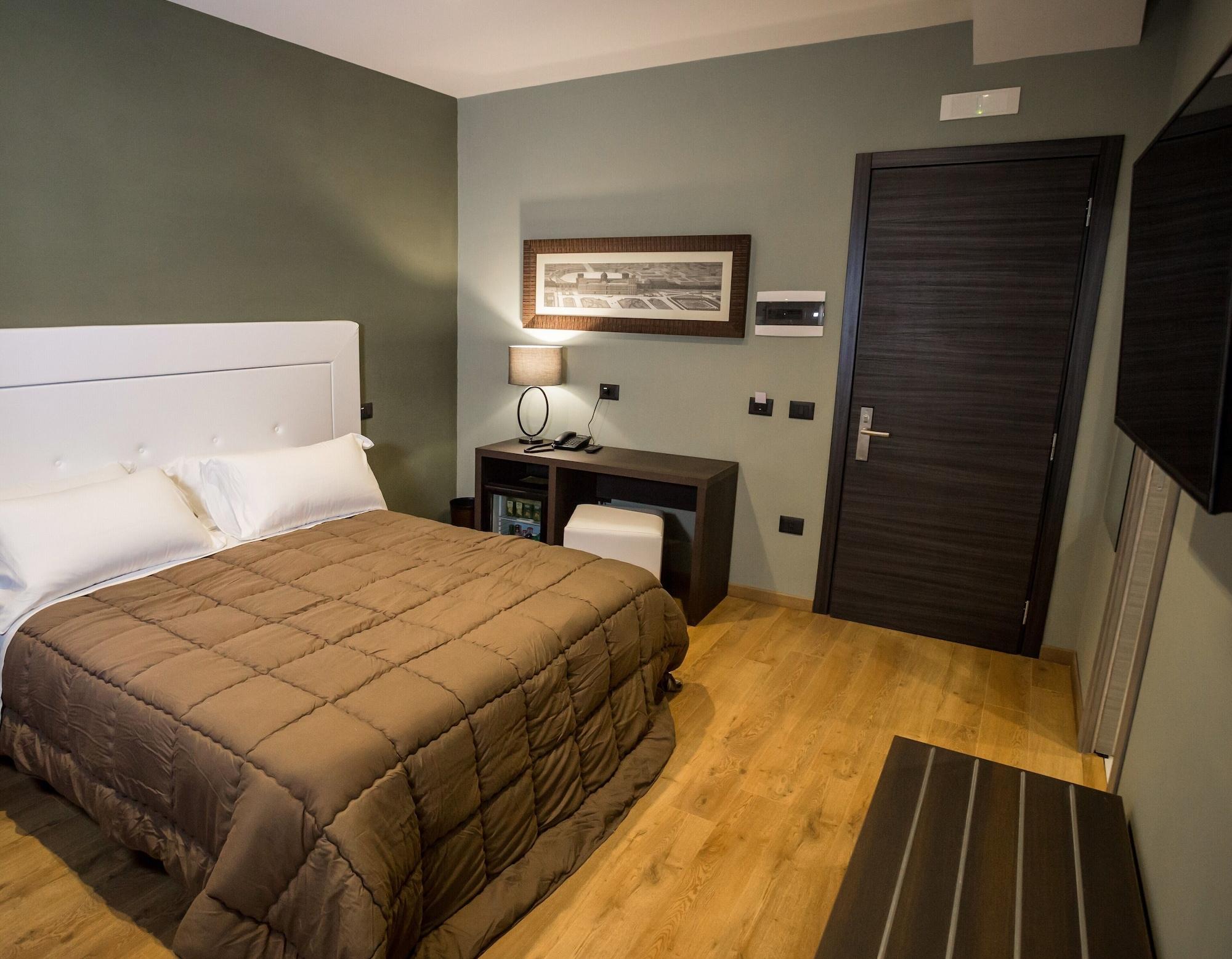 Hotel Europa Art Caserta Luaran gambar