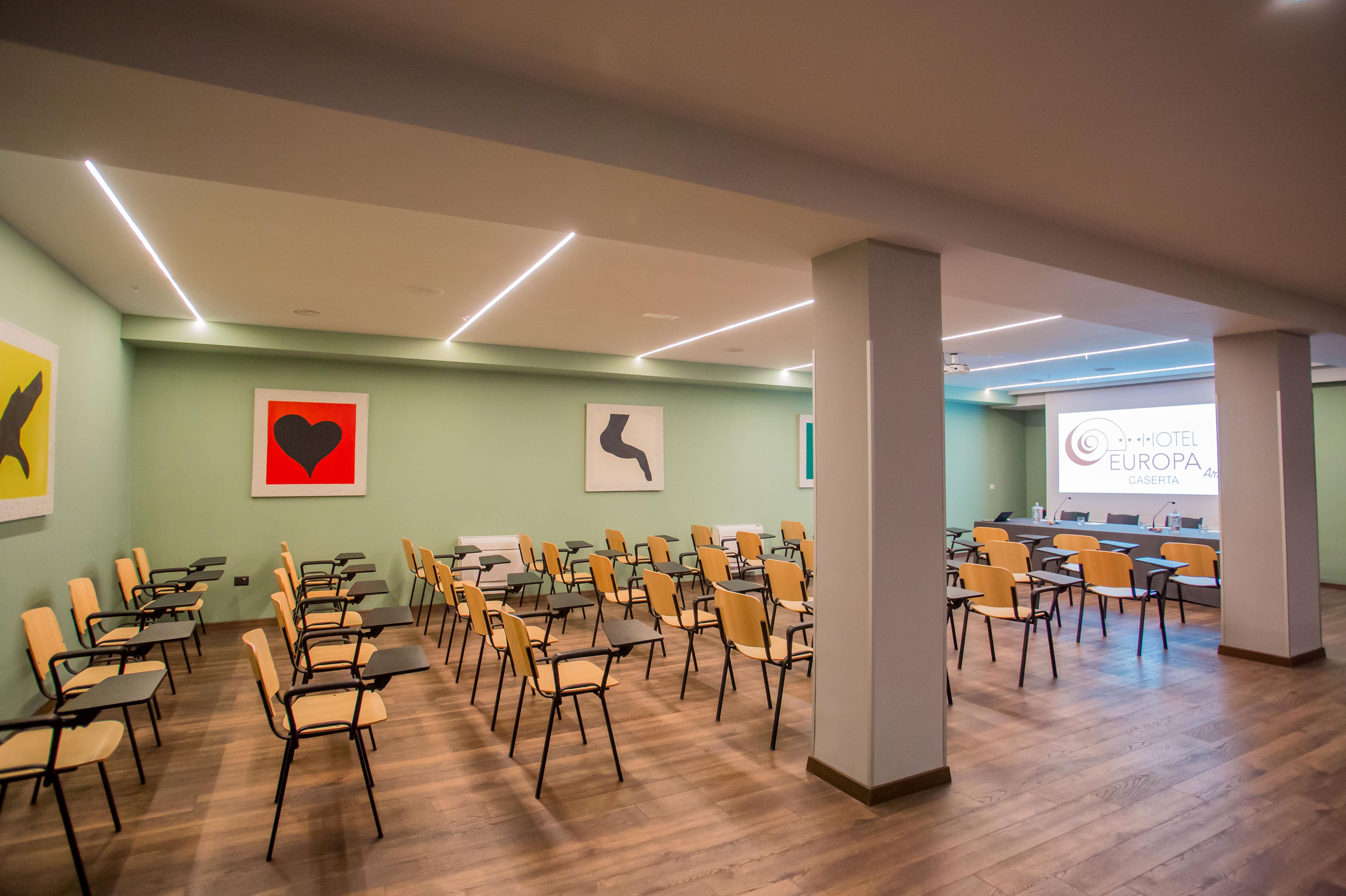 Hotel Europa Art Caserta Luaran gambar